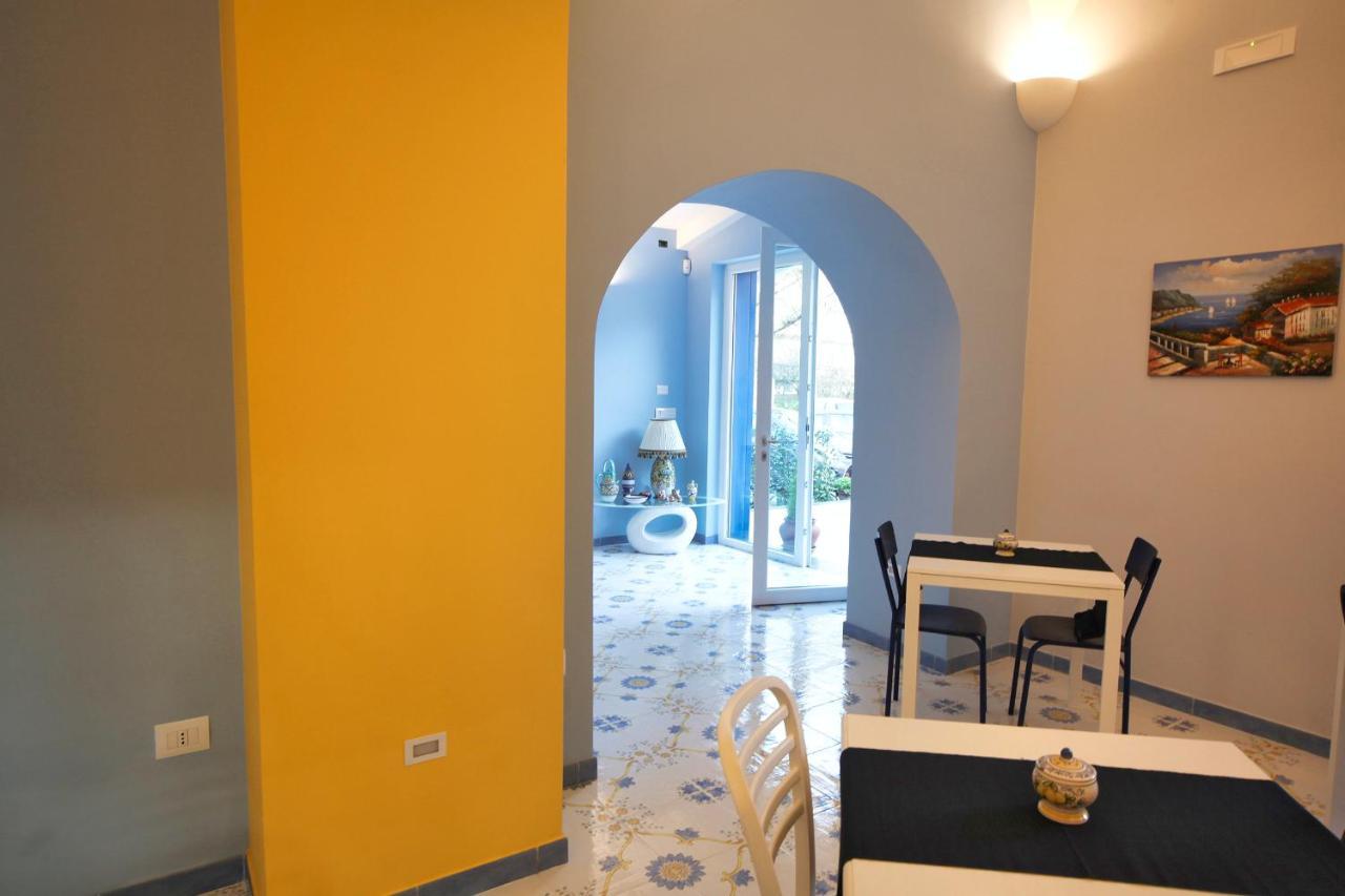 Bed and Breakfast Domus Vilu Nocera Superiore Exterior foto